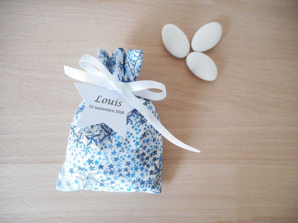 Ballotin à dragées Liberty Adelajda bleu ruban satin blanc