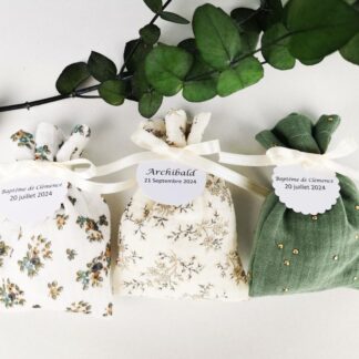 Ballotin à dragées double gaze coloris et imprimés divers - ruban ivoire